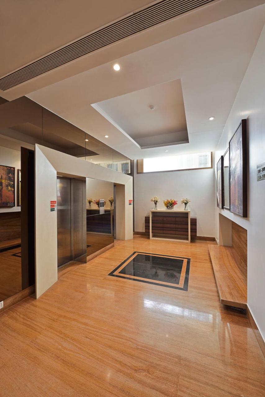 Hotel Leafio-Near Airport Βομβάη Εξωτερικό φωτογραφία